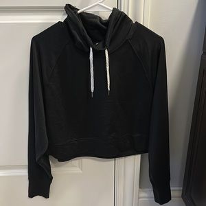 COPY - Vuori cropped sweatshirt